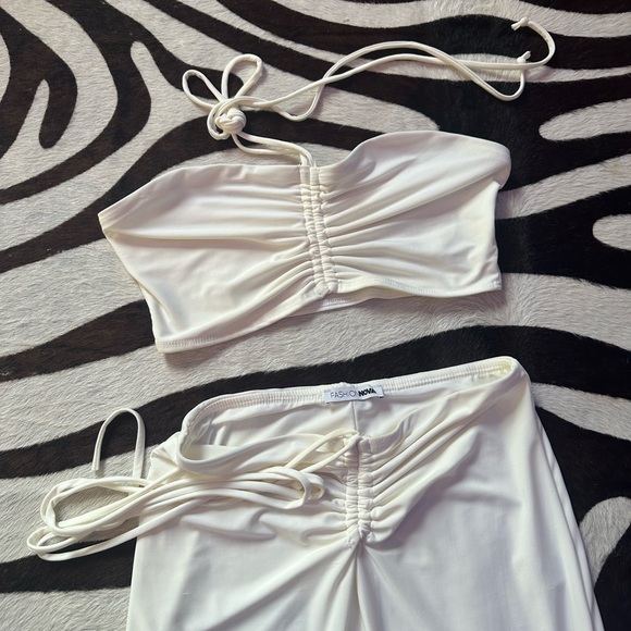 Fashion Nova Loved By You Maxi set - Picture 5 of 12